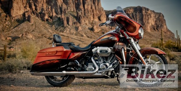 2012 Harley-Davidson FLHXSE3 CVO Street Glide photo